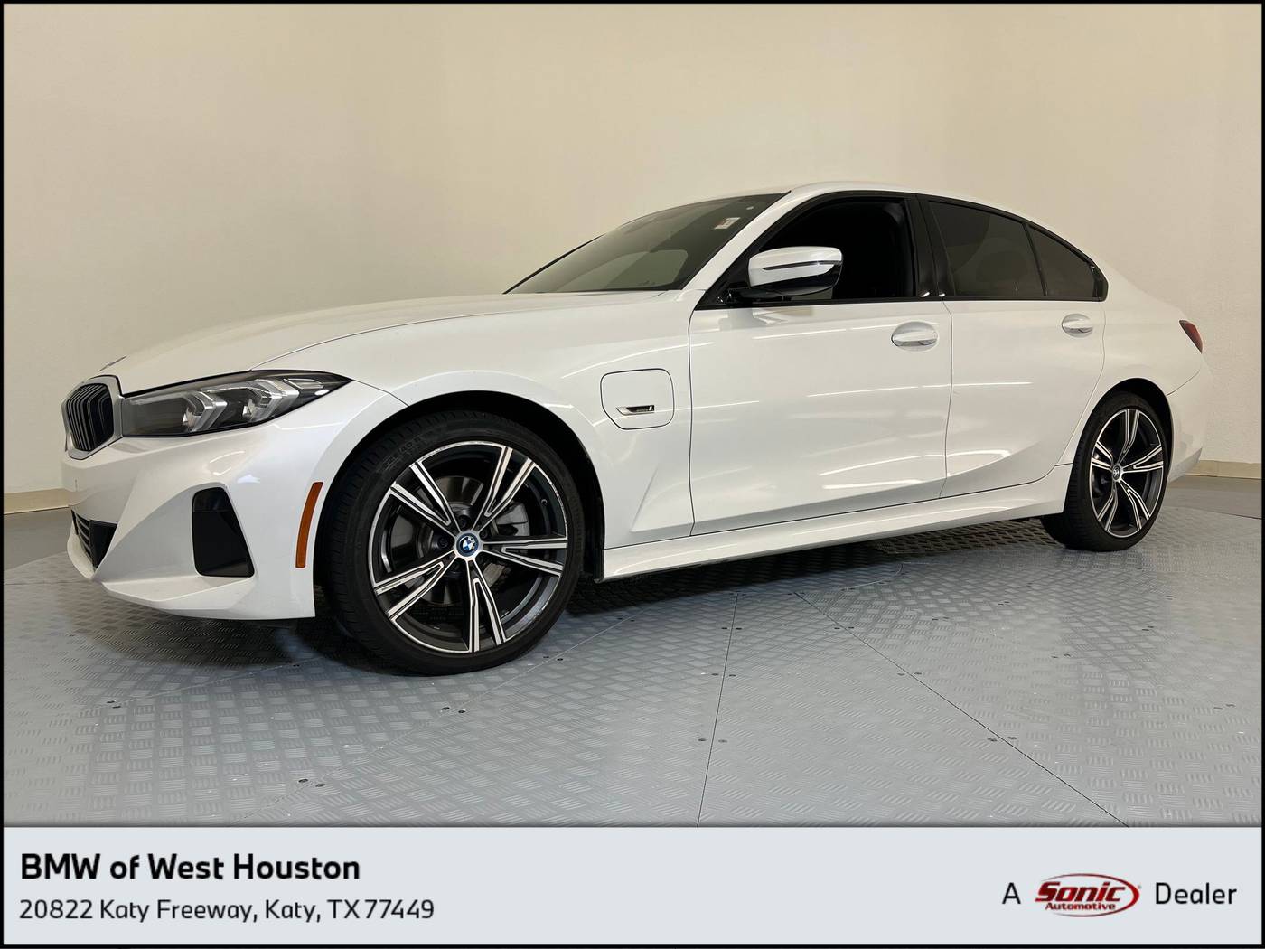 2023 BMW 3 Series 330e — Sedan — 21,842 mi — Katy, TX