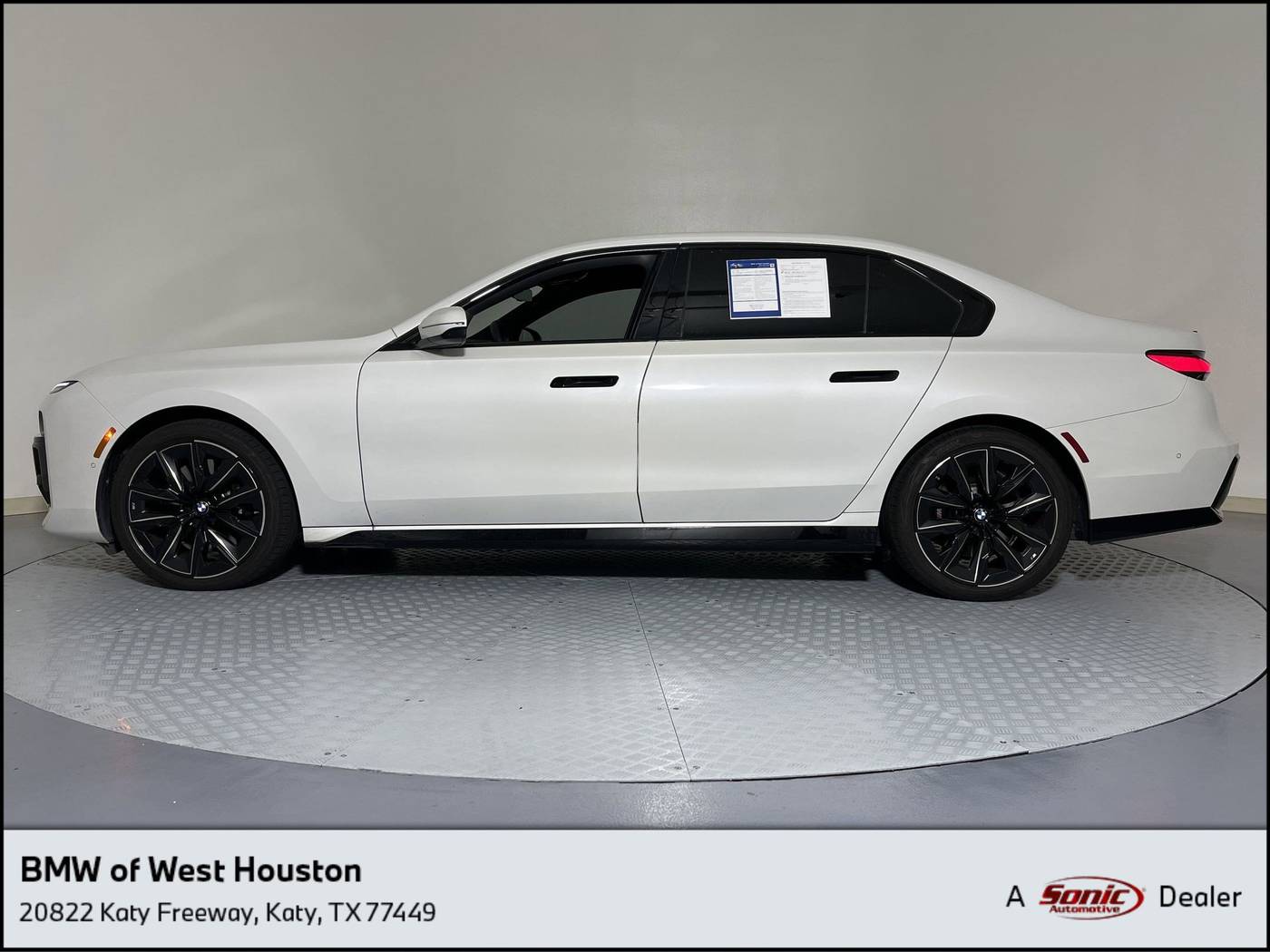 2025 BMW 7 Series 740i — Sedan — 9,872 mi — Katy, TX