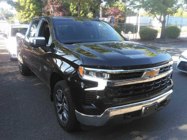2022 Chevrolet Silverado 1500 LT — Pickup Truck — 67,102 mi — El Paso, TX