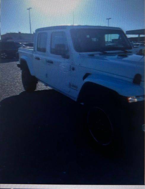 2023 Jeep Gladiator Overland — Pickup Truck — 57,326 mi — El Paso, TX