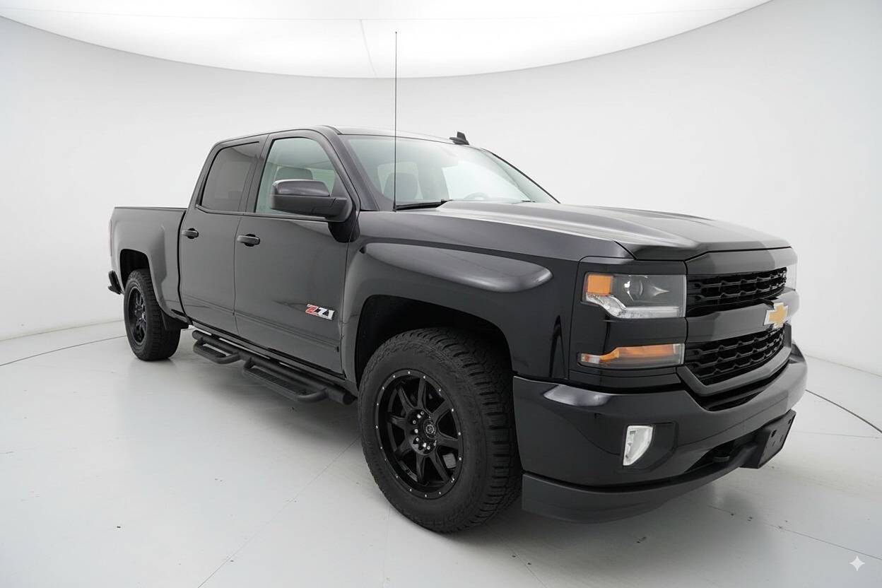 2017 Chevrolet Silverado 1500 LT — Pickup Truck — 134,235 mi — Santa Ana, CA