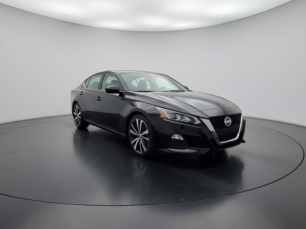 2022 Nissan Altima SR — Sedan — 74,926 mi — Santa Ana, CA