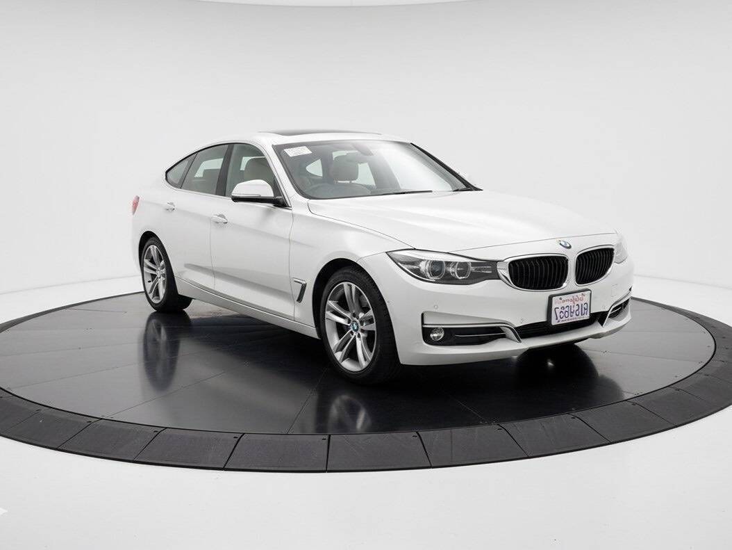 2018 BMW 3 Series 330i