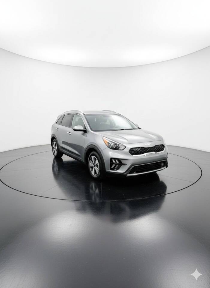 2022 Kia Niro Hybrid LX — SUV — 120,112 mi — Santa Ana, CA