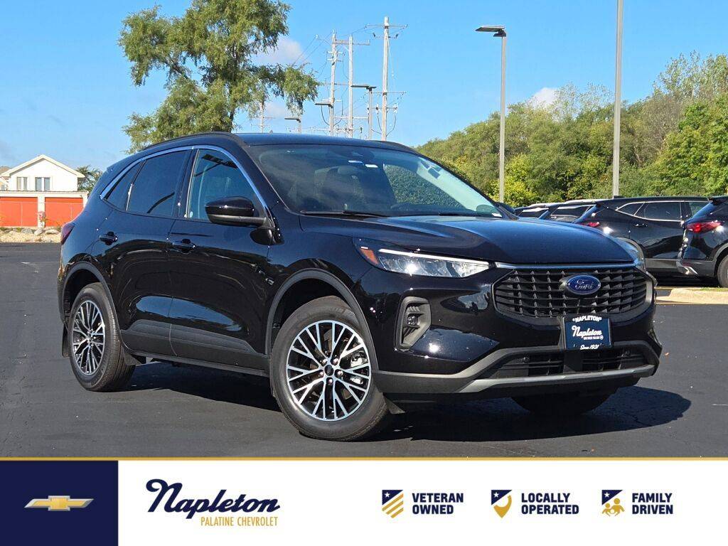 2024 Ford Escape Plug-In Hybrid — SUV — 9,745 mi — Palatine, IL