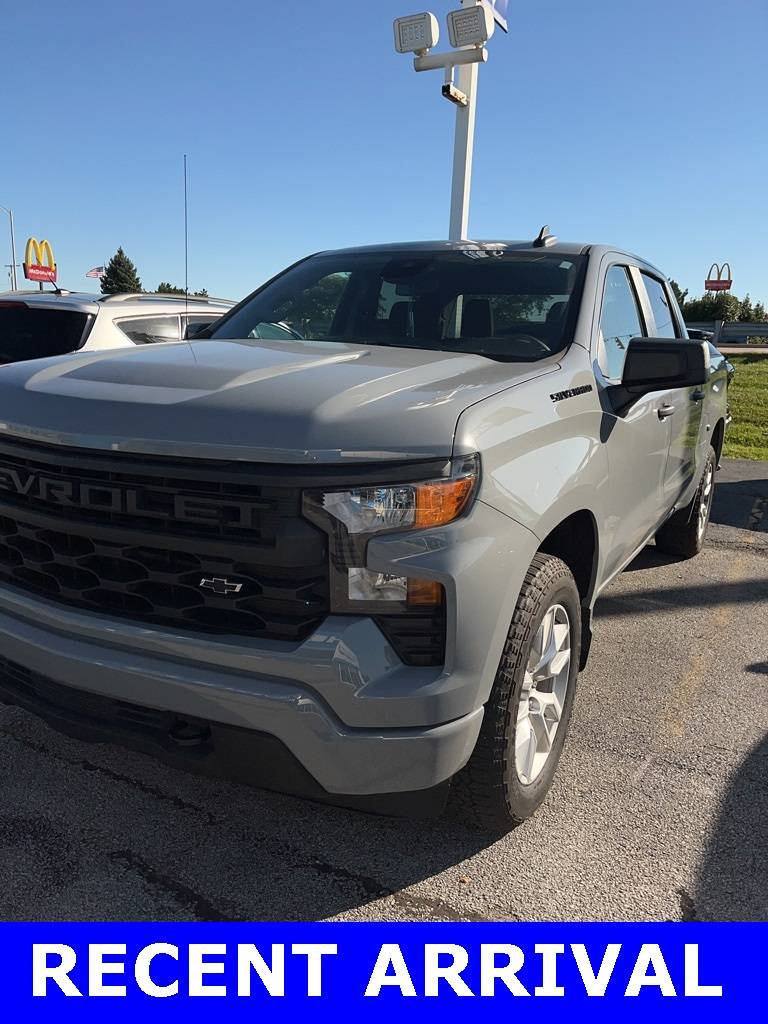 2024 Chevrolet Silverado 1500 Custom — Pickup Truck — 21,827 mi — Merrillville, IN