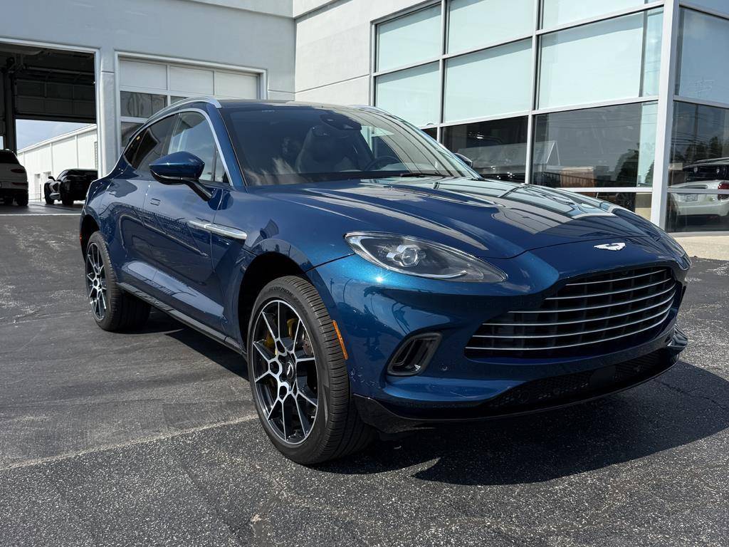2021 Aston Martin DBX Standard