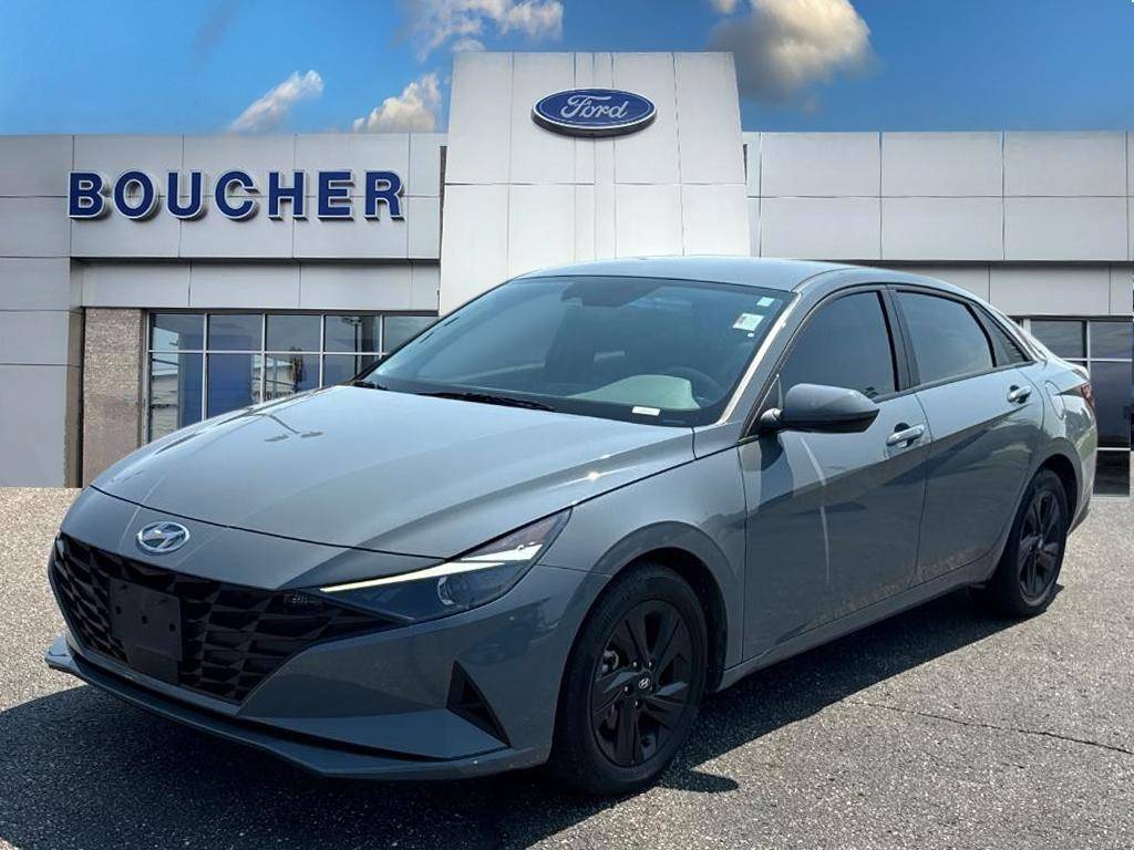 2022 Hyundai Elantra SEL — Sedan — 43,395 mi — Janesville, WI
