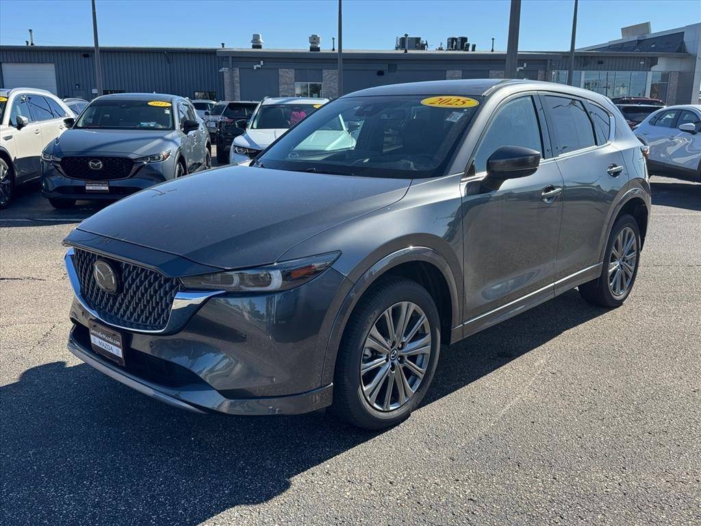 2025 Mazda CX-5 2.5 Turbo Signature — SUV — 4,839 mi — Janesville, WI