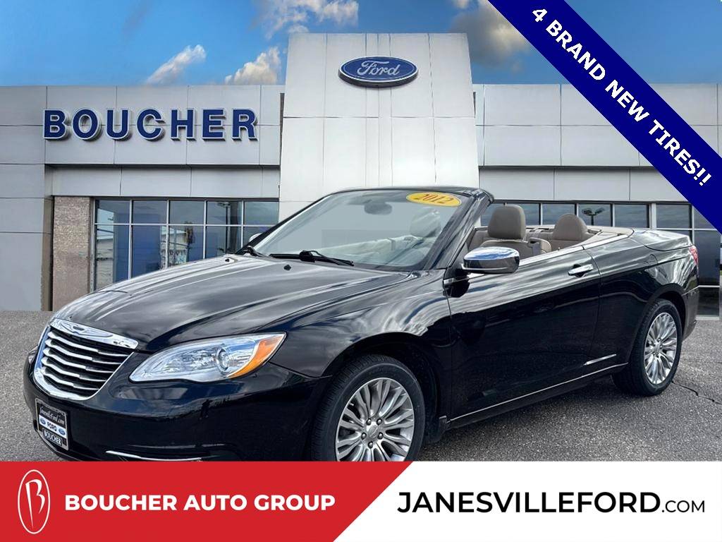 2012 Chrysler 200 Limited — Convertible — 70,163 mi — Janesville, WI