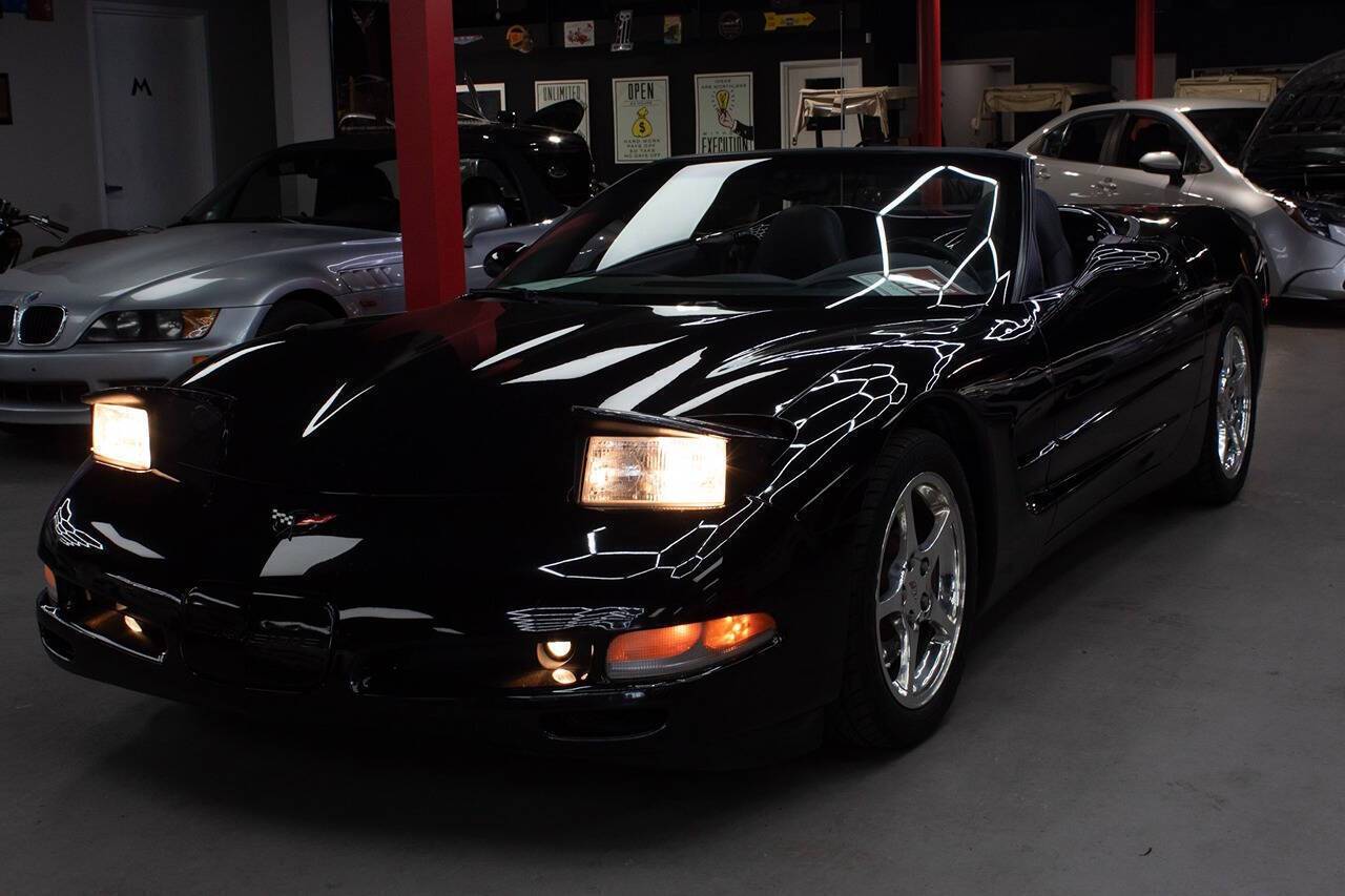 2002 Chevrolet Corvette Base — Convertible — 43,509 mi — Shelby Township, MI