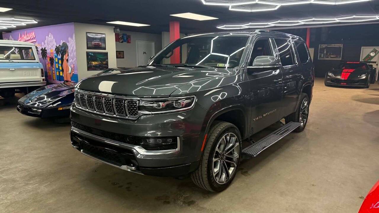 2022 Jeep Grand Wagoneer