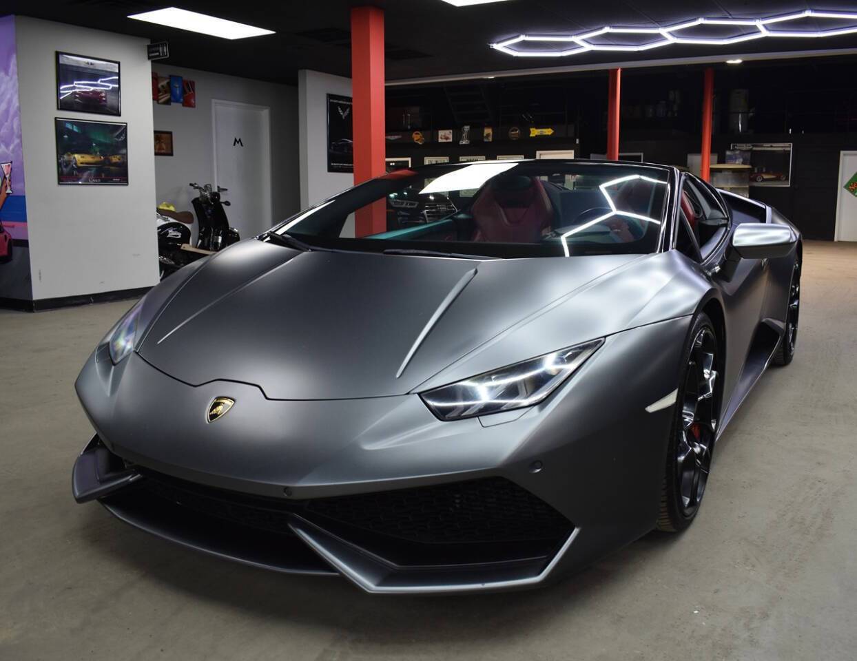 2017 Lamborghini Huracan Standard