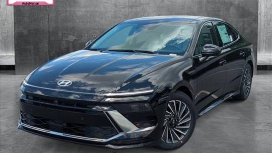2024 Hyundai Sonata Hybrid Limited — Sedan — 4,373 mi — Columbus, GA