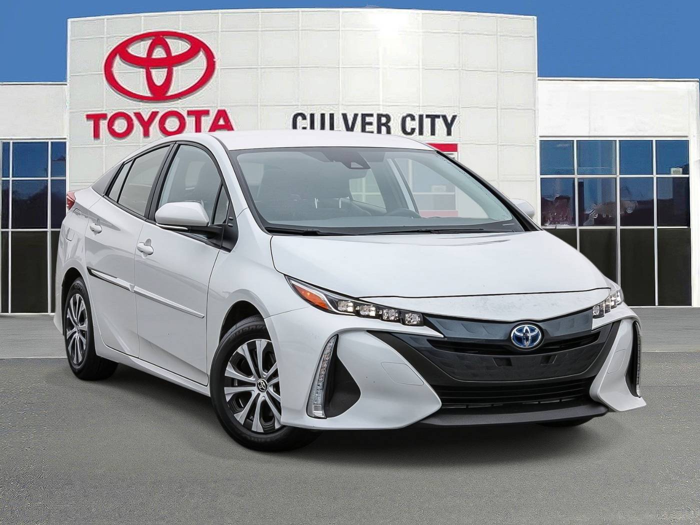 2022 Toyota Prius Prime XLE — Hatchback — 18,930 mi — Culver City, CA