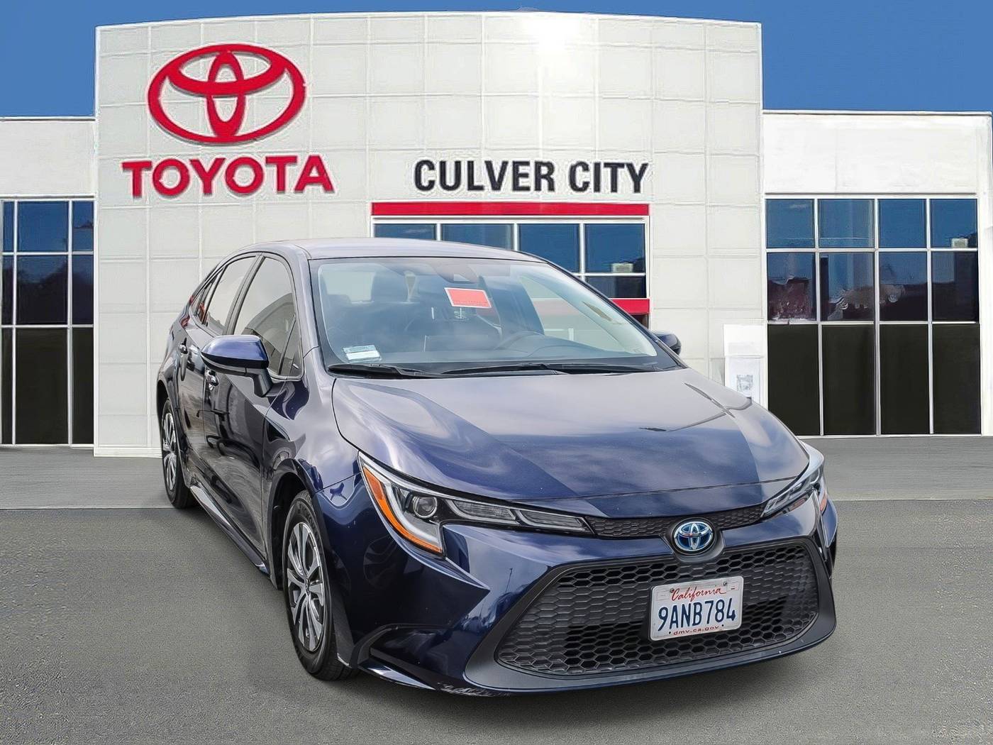 2022 Toyota Corolla Hybrid LE — Sedan — 26,125 mi — Culver City, CA