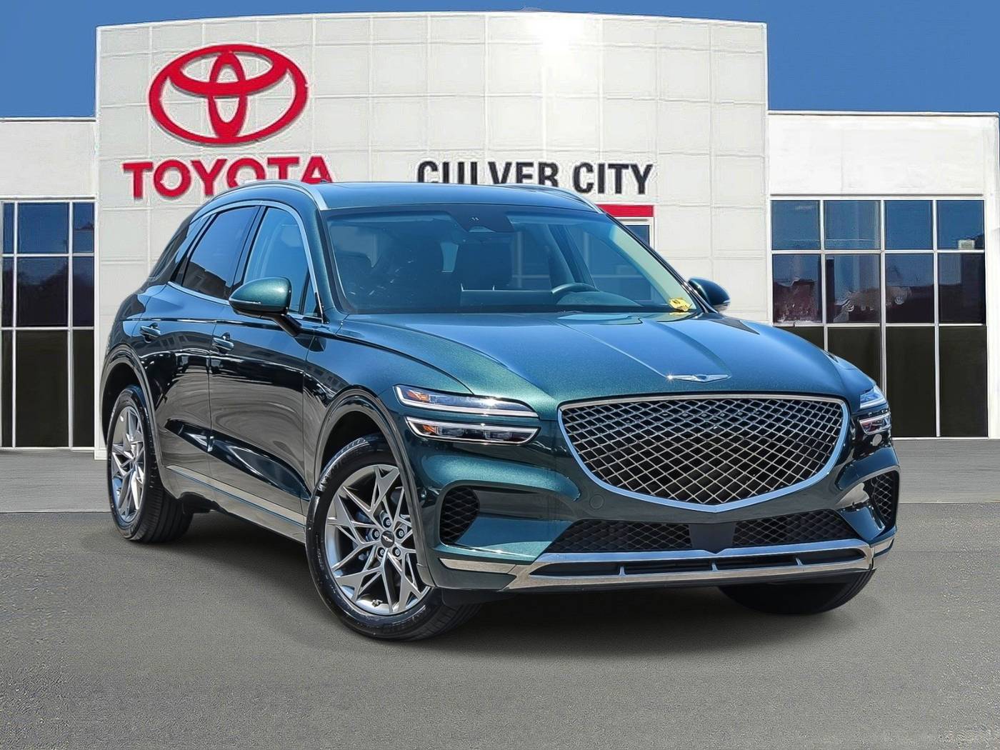 2022 Genesis GV70 2.5T — SUV — 17,407 mi — Culver City, CA