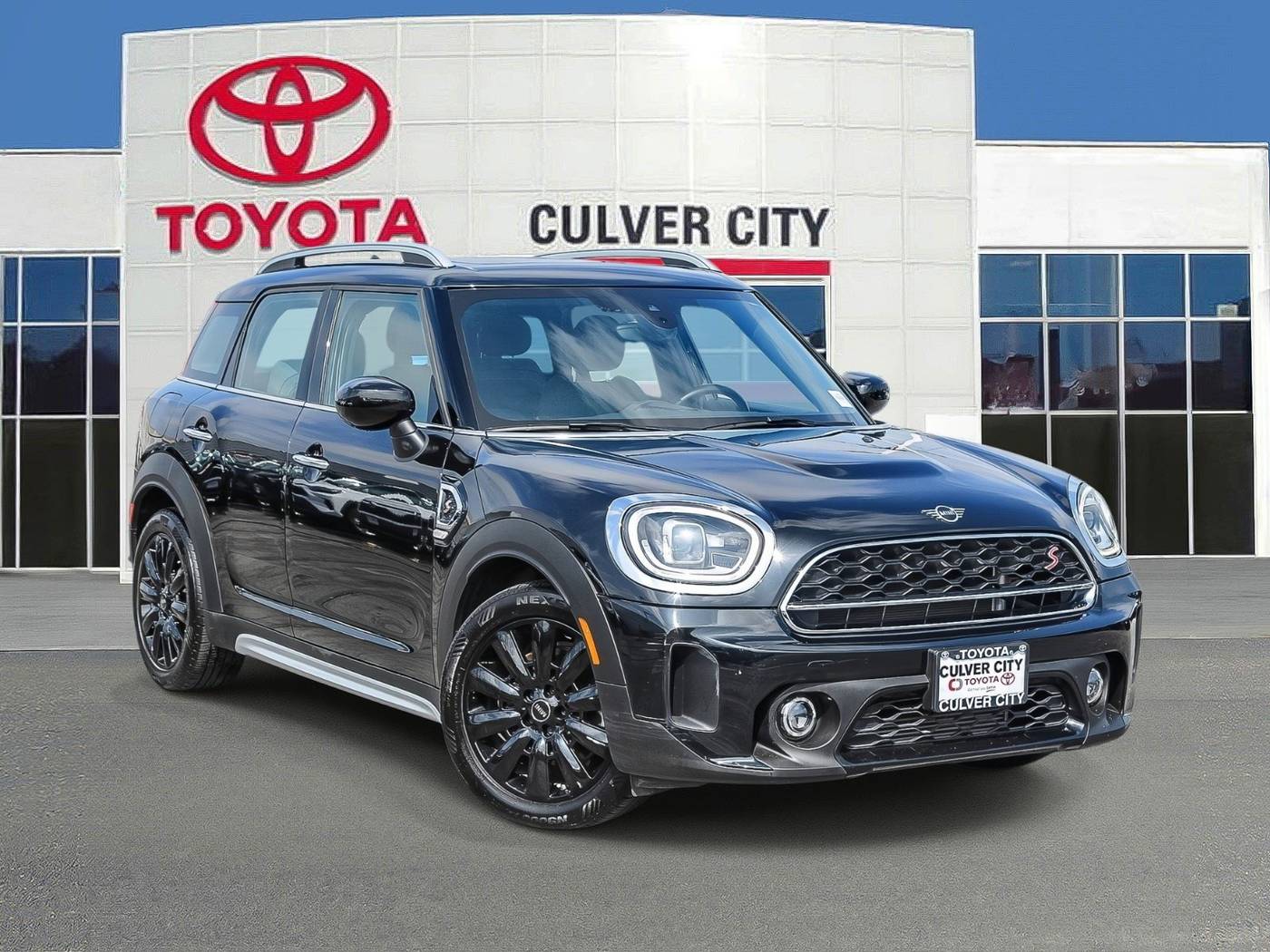 2022 MINI Countryman Cooper S — SUV — 43,171 mi — Culver City, CA