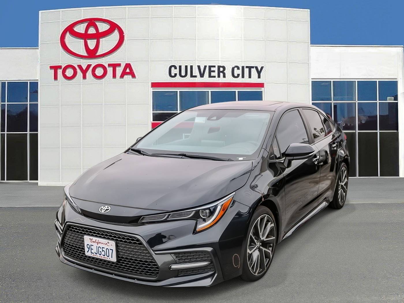 2020 Toyota Corolla SE — Sedan — 23,645 mi — Culver City, CA