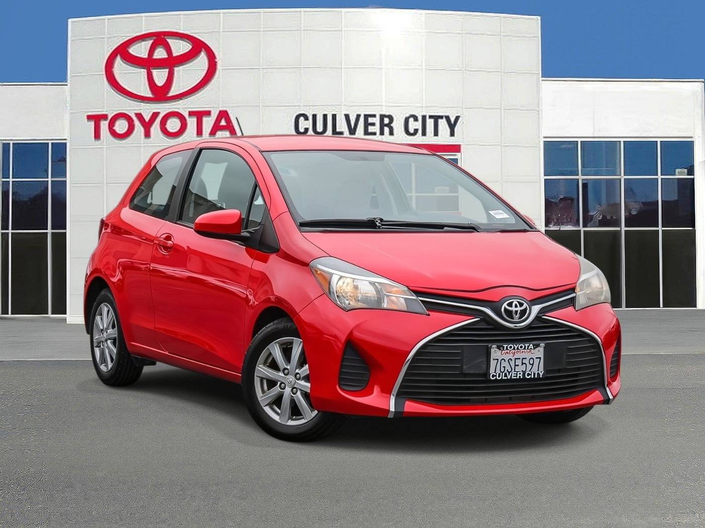 2015 Toyota Yaris LE — Hatchback — 45,859 mi — Culver City, CA