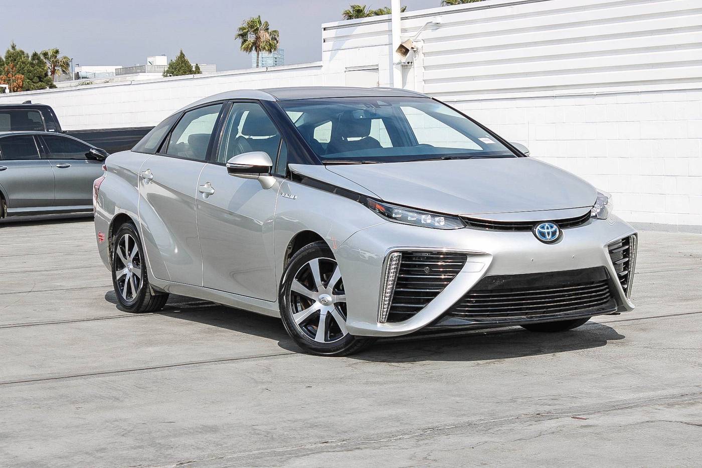 2017 Toyota Mirai Base — Sedan — 59,444 mi — Culver City, CA