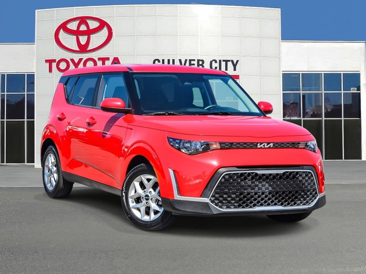 2023 Kia Soul LX — Hatchback — 49,907 mi — Culver City, CA