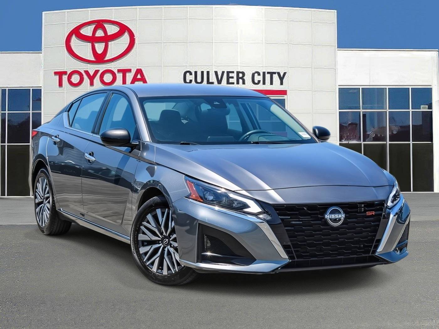 2024 Nissan Altima SV — Sedan — 10,586 mi — Culver City, CA