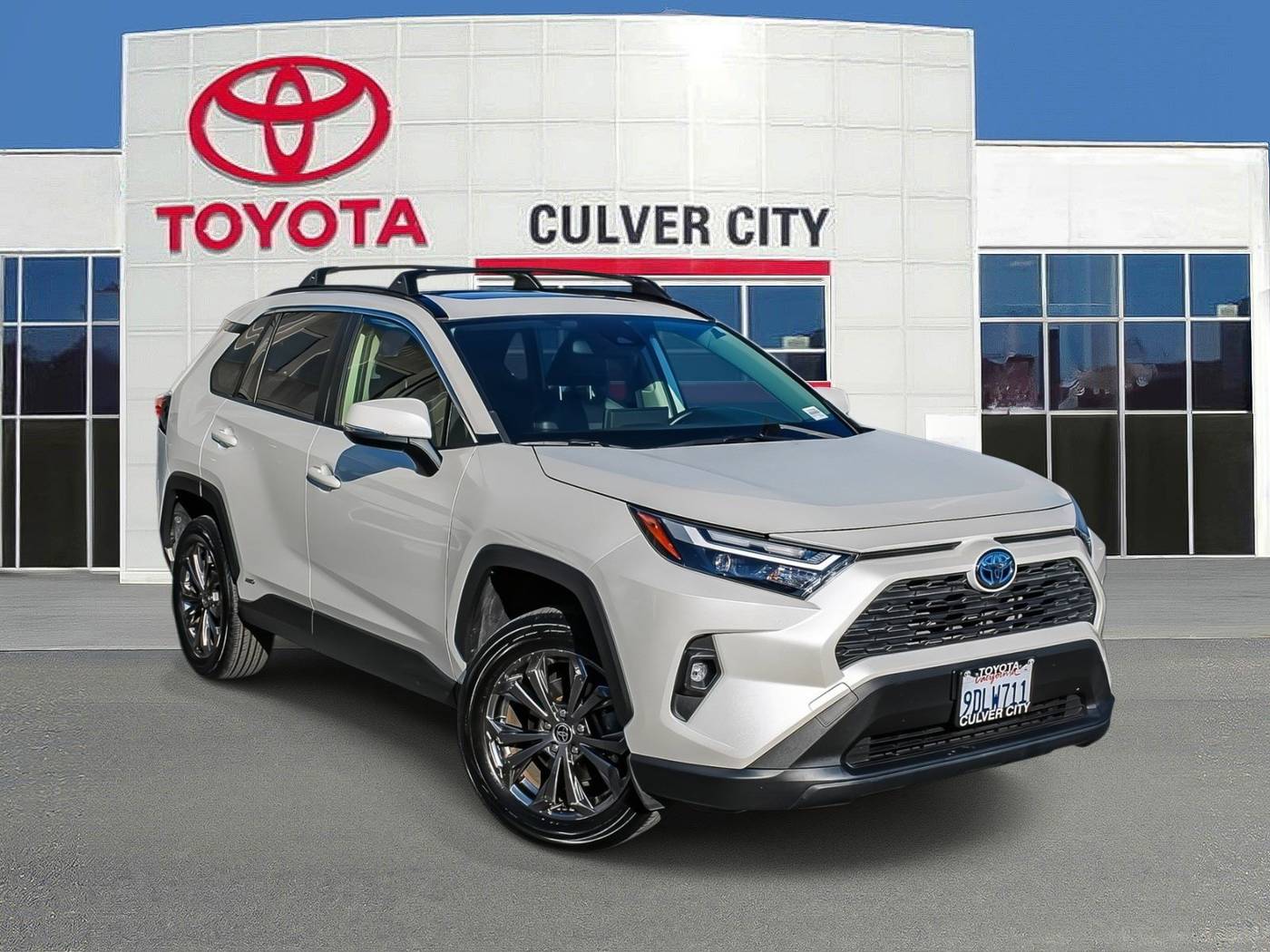 2022 Toyota RAV4 Hybrid XLE Premium — SUV — 16,374 mi — Culver City, CA