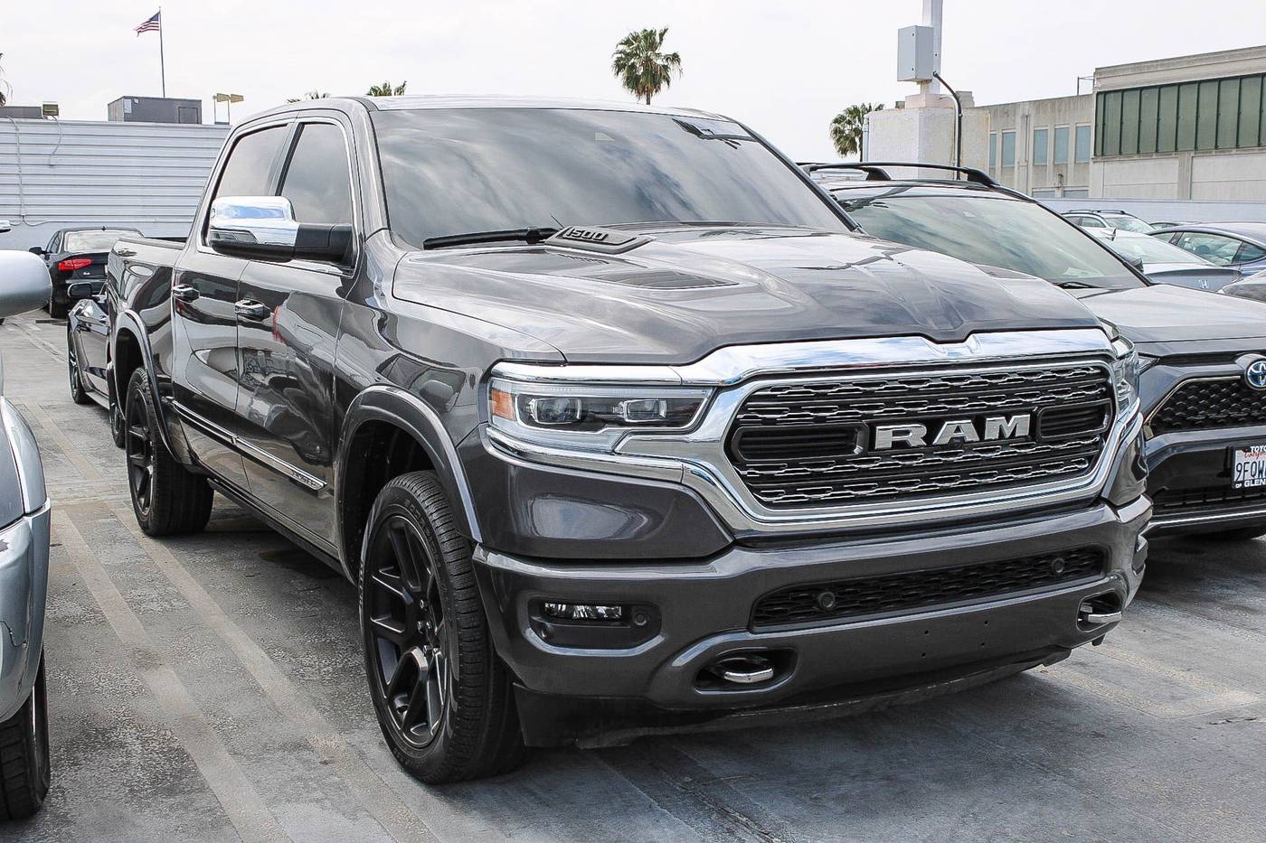 2023 Ram 1500 Limited — Pickup Truck — 3,221 mi — Culver City, CA