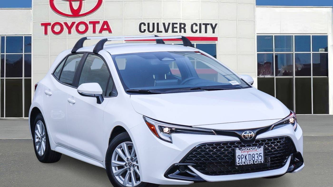 2025 Toyota Corolla Hatchback SE — Hatchback — 1,196 mi — Culver City, CA