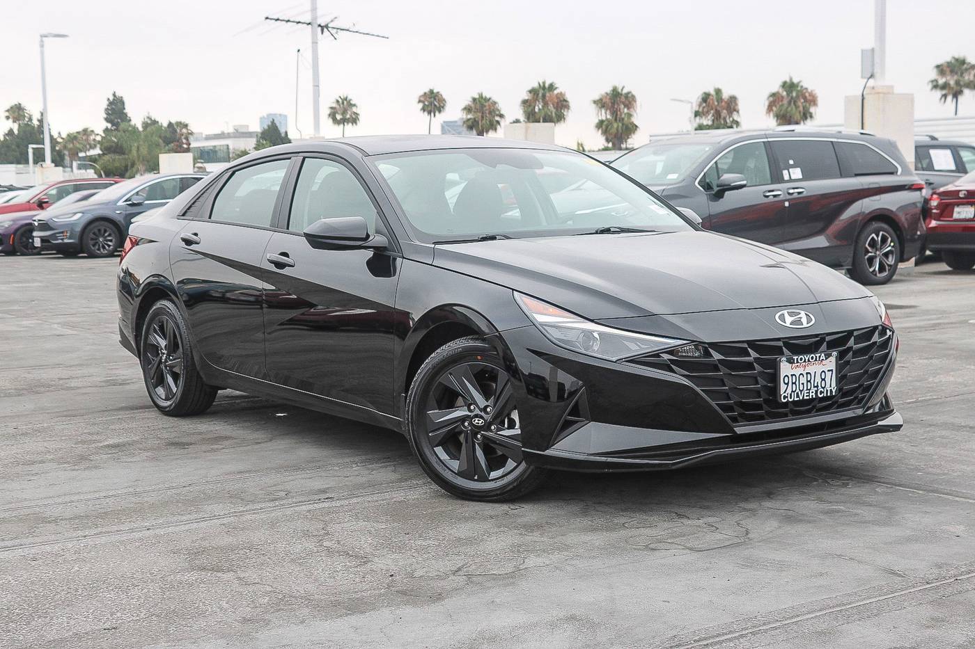 2022 Hyundai Elantra SEL — Sedan — 38,004 mi — Culver City, CA