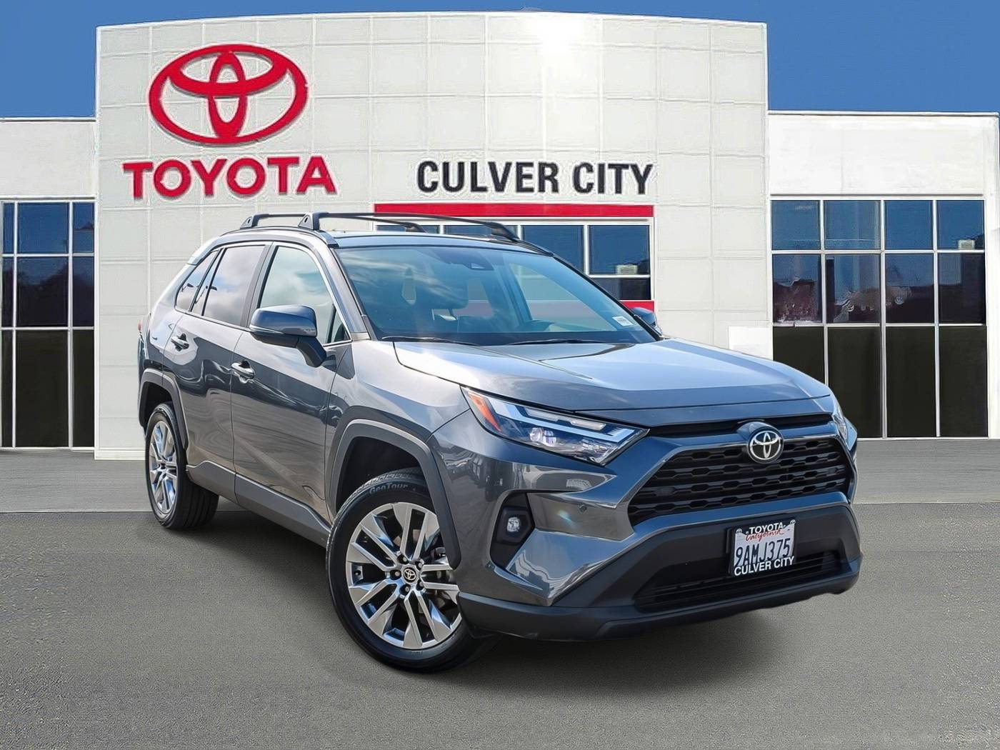 2022 Toyota RAV4 XLE Premium — SUV — 22,130 mi — Culver City, CA