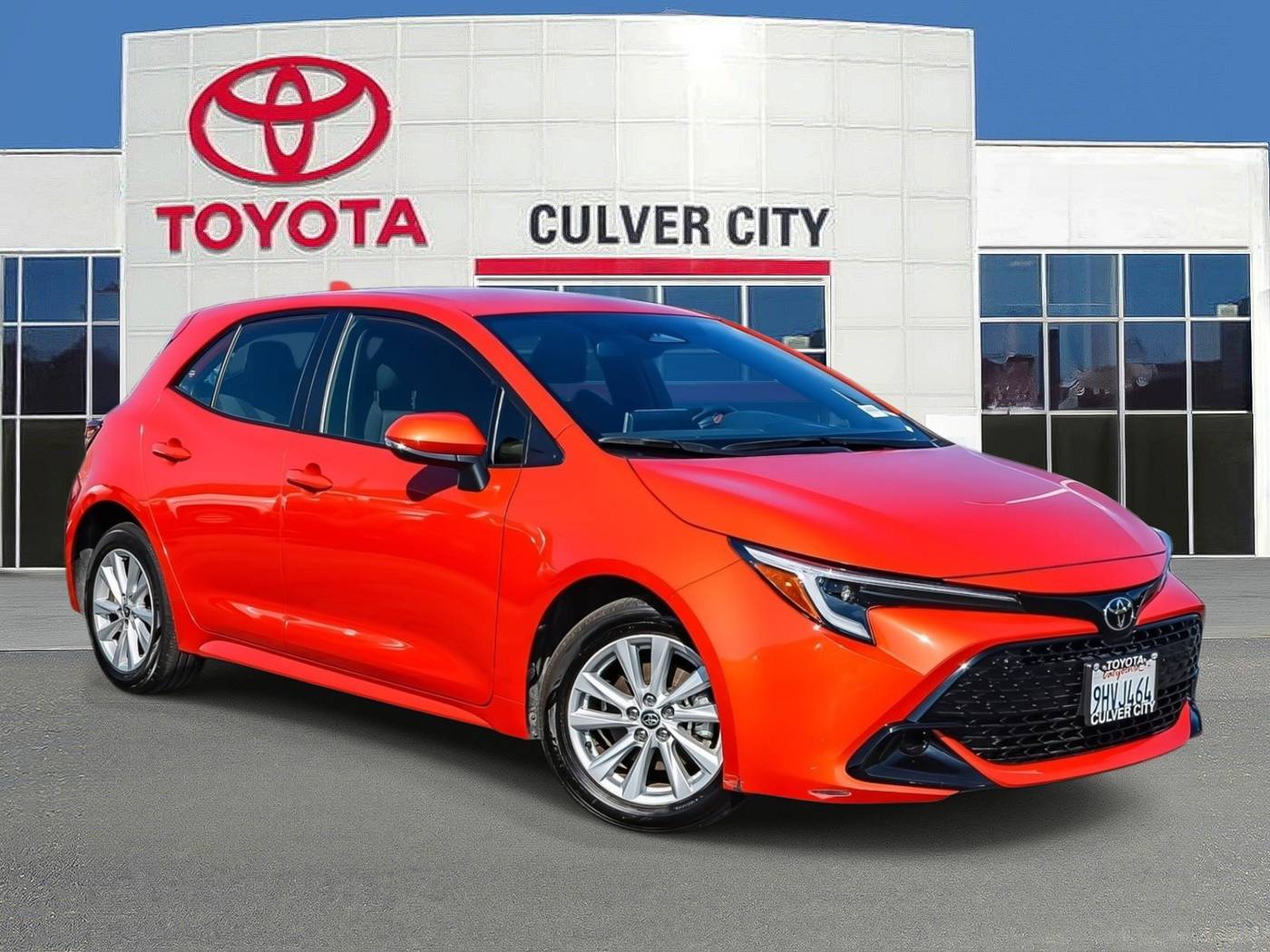 2023 Toyota Corolla Hatchback SE — Hatchback — 9,679 mi — Culver City, CA
