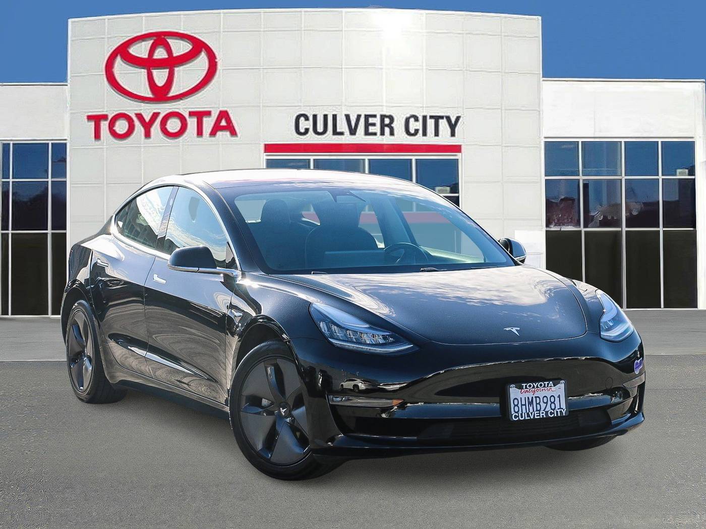 2018 Tesla Model 3 Mid Range — Sedan — 32,971 mi — Culver City, CA