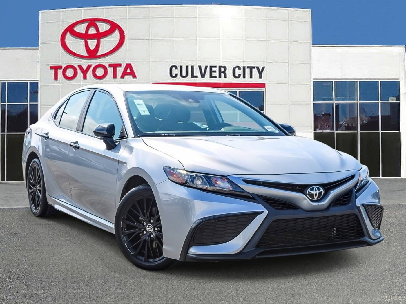 2022 Toyota Camry SE Nightshade — Sedan — 22,806 mi — Culver City, CA