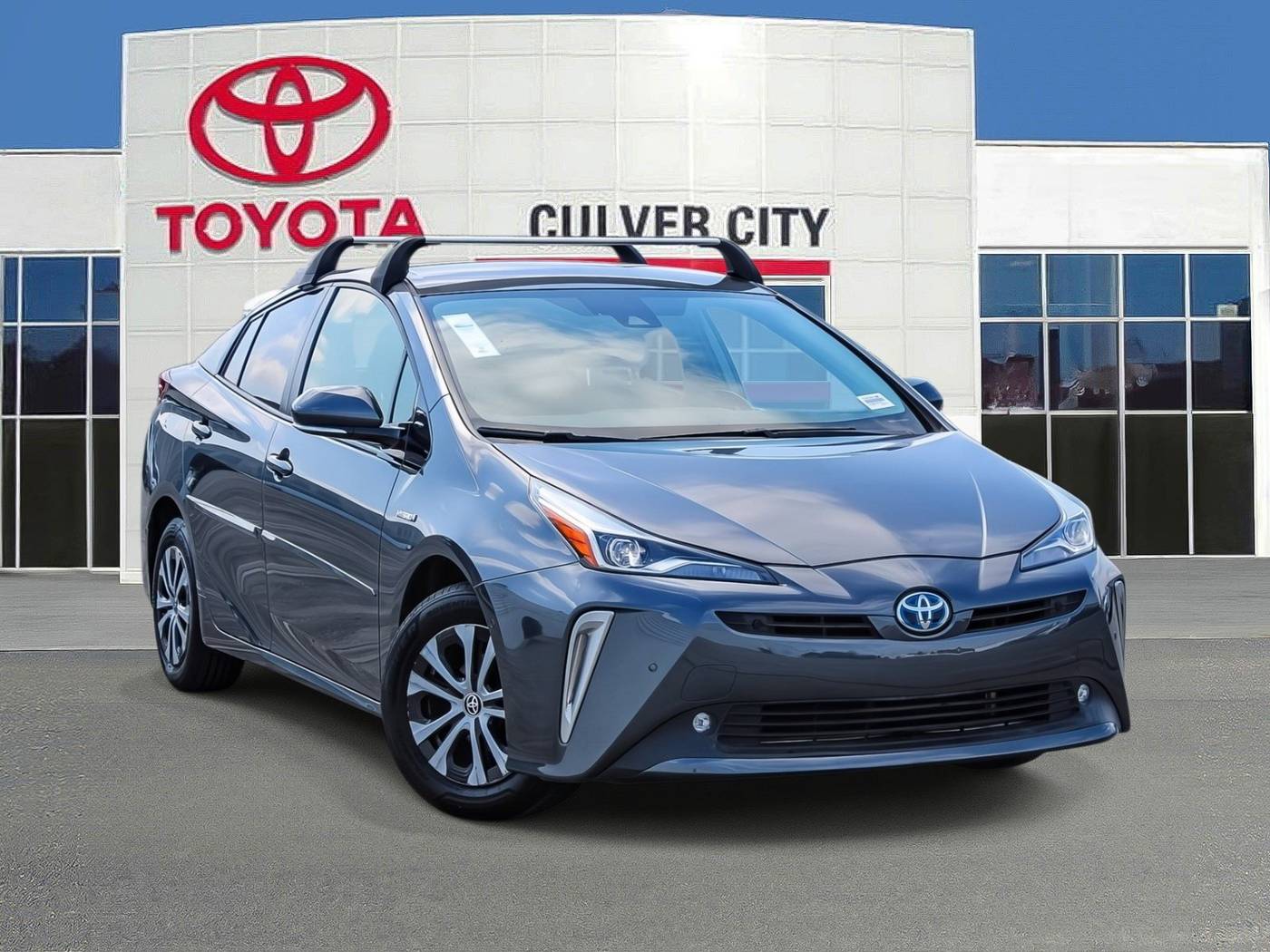 2019 Toyota Prius XLE — Hatchback — 50,141 mi — Culver City, CA