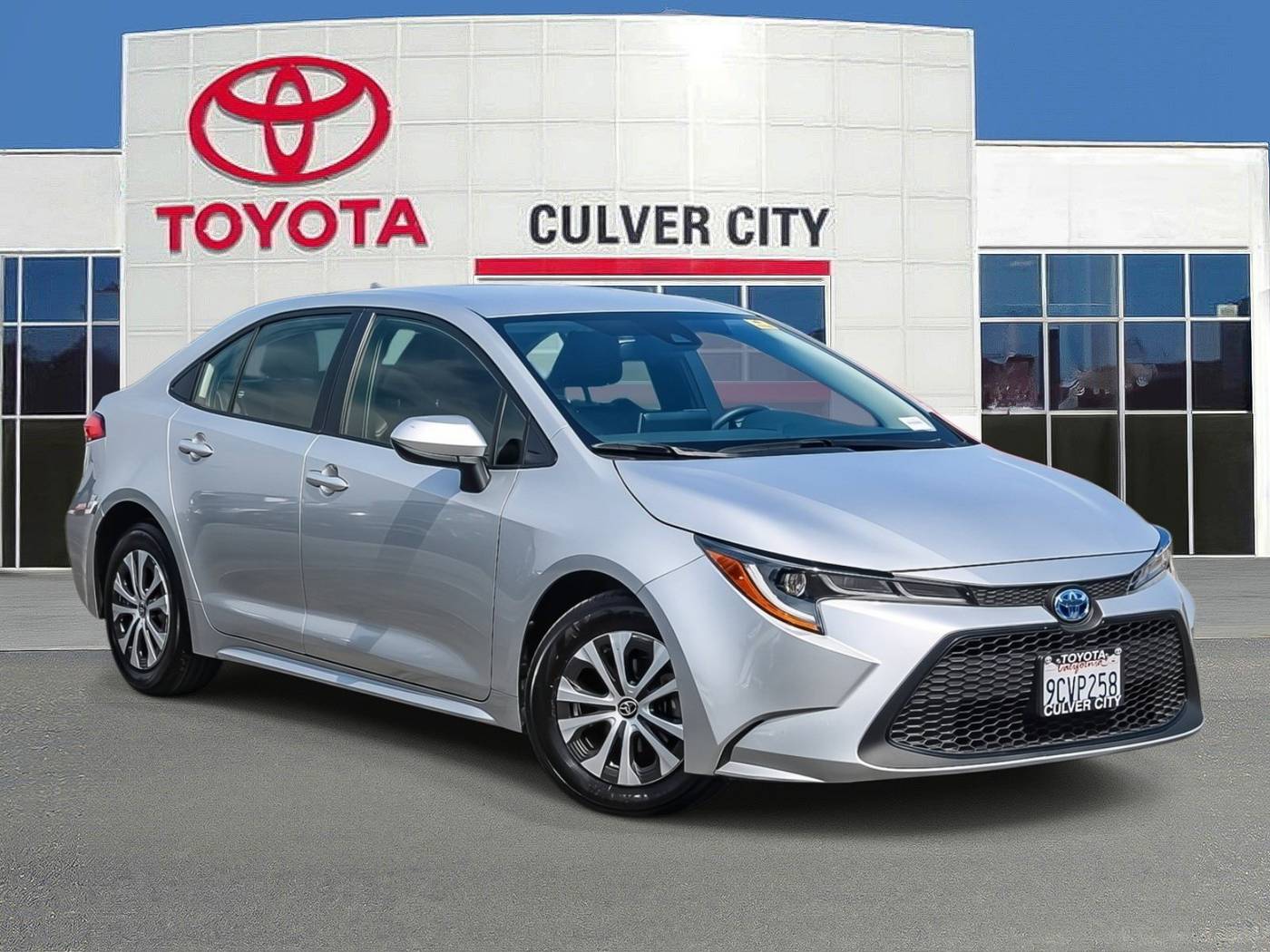 2022 Toyota Corolla Hybrid LE — Sedan — 5,465 mi — Culver City, CA