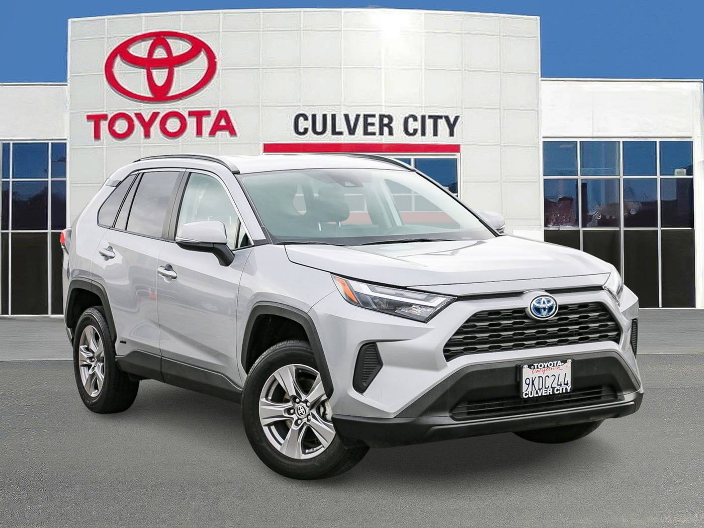 2024 Toyota RAV4 Hybrid LE — SUV — 14,823 mi — Culver City, CA
