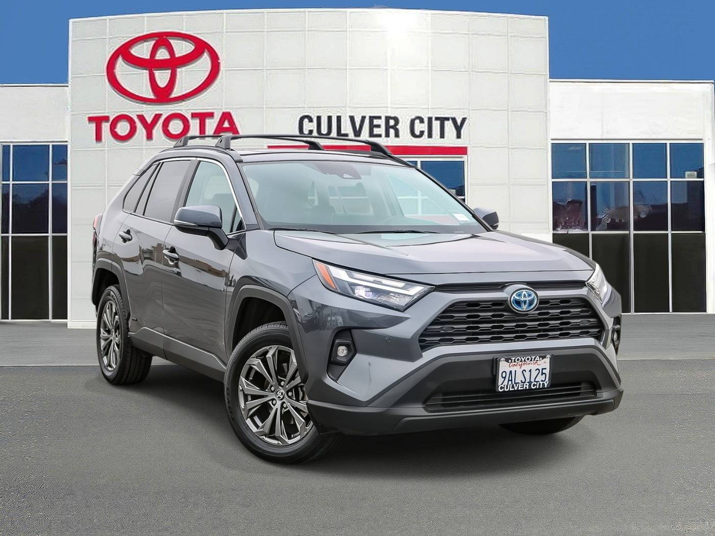 2022 Toyota RAV4 Hybrid XLE Premium — SUV — 128,745 mi — Culver City, CA