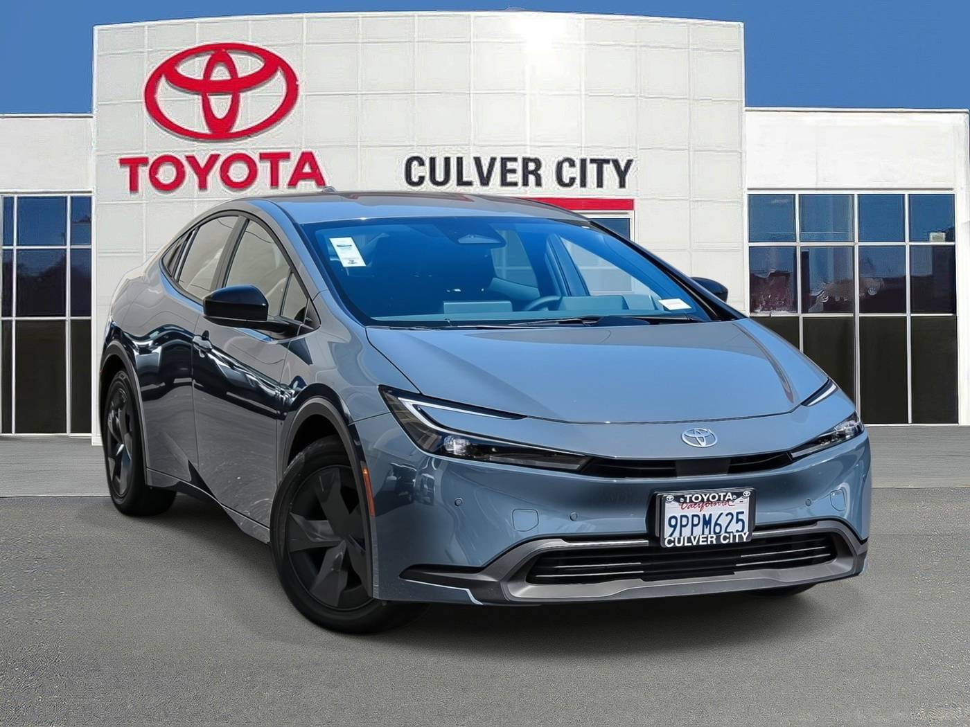 2024 Toyota Prius Limited — Hatchback — 8,522 mi — Culver City, CA