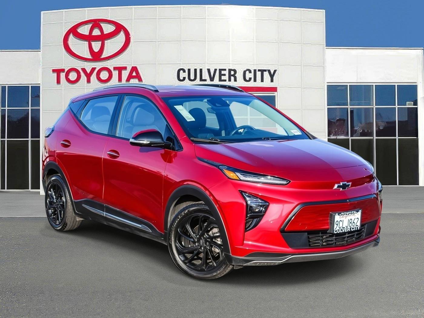 2022 Chevrolet Bolt EUV Premier — SUV — 13,810 mi — Culver City, CA