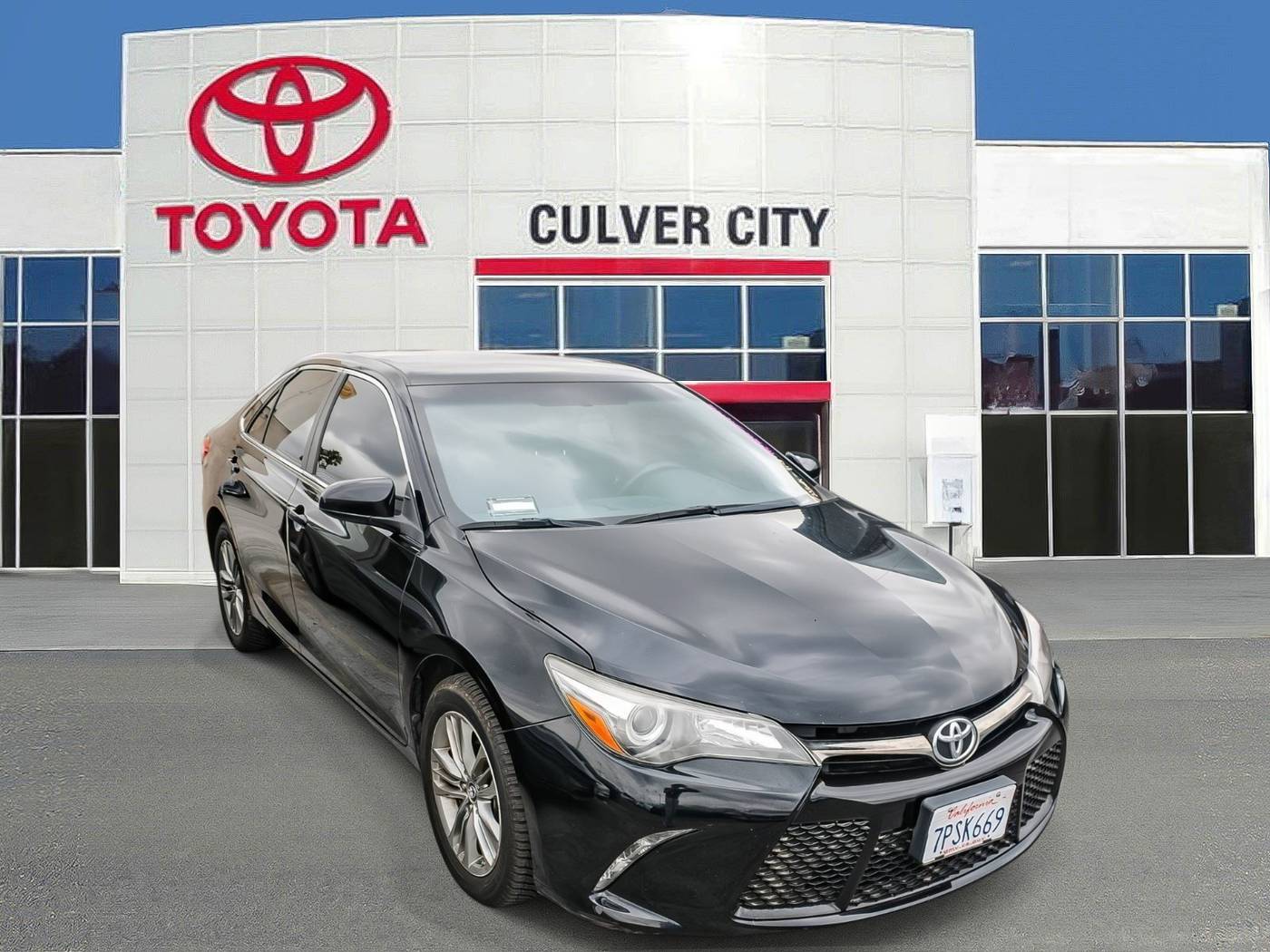 2016 Toyota Camry SE — Sedan — 55,728 mi — Culver City, CA