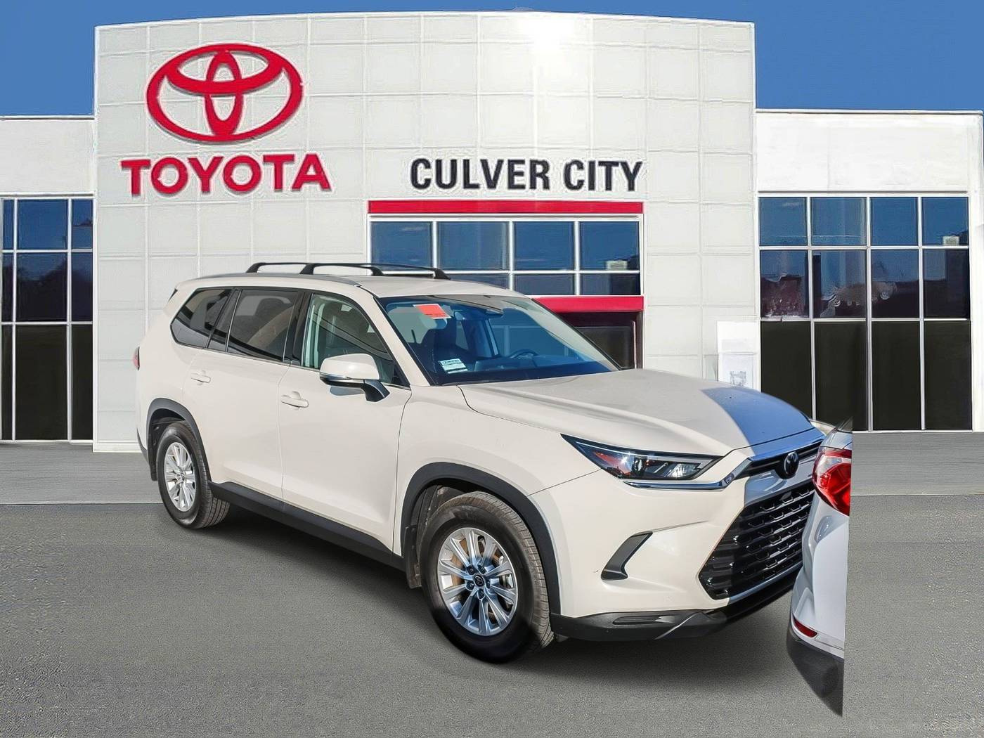 2024 Toyota Grand Highlander XLE — SUV — 5 mi — Culver City, CA
