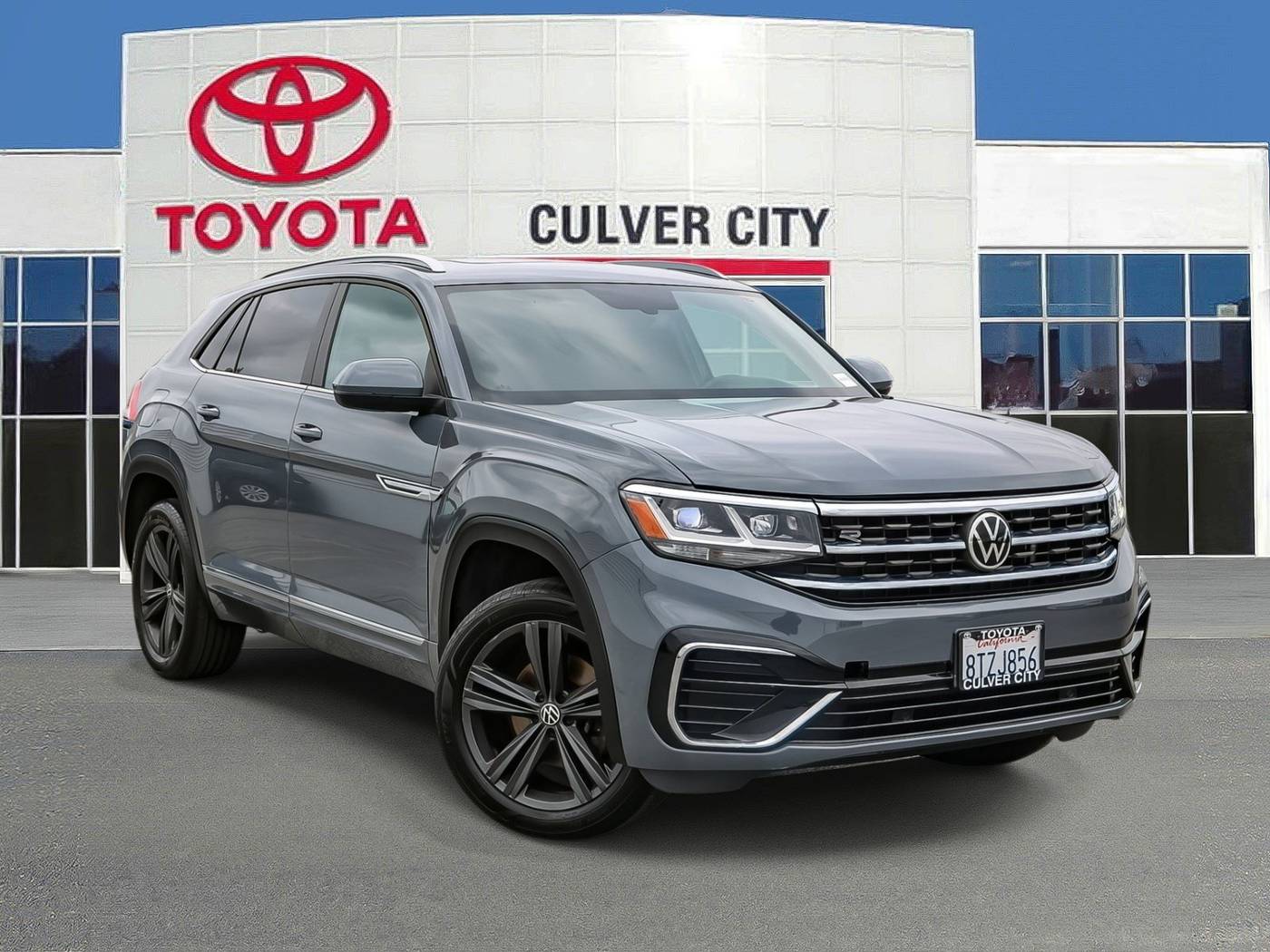 2020 Volkswagen Atlas Cross Sport SE with Technology R-Line — SUV — 46,684 mi — Culver City, CA