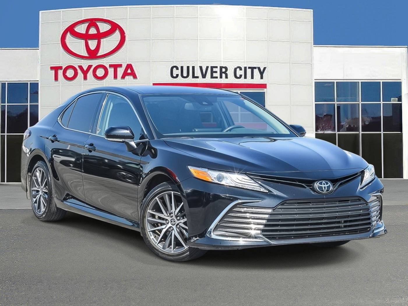 2024 Toyota Camry XLE — Sedan — 23,534 mi — Culver City, CA