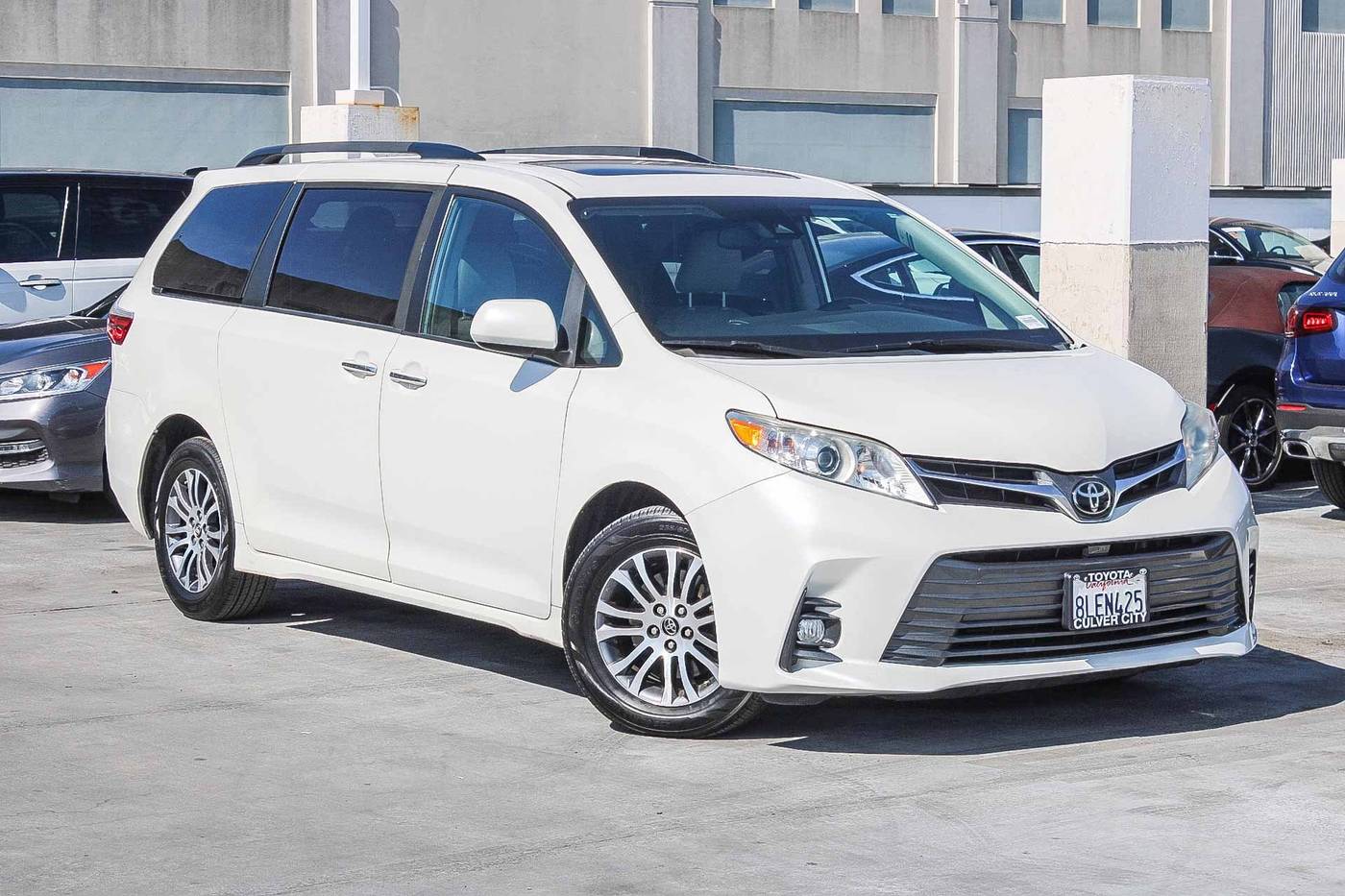 2019 Toyota Sienna Limited Premium — Minivan — 70,408 mi — Culver City, CA