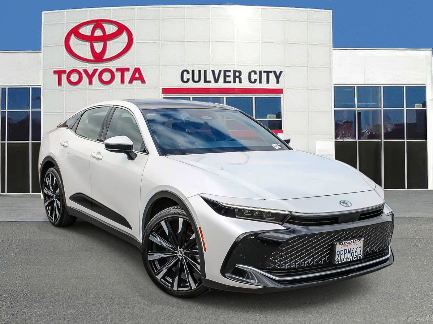 2025 Toyota Crown Platinum — Sedan — 11,839 mi — Culver City, CA