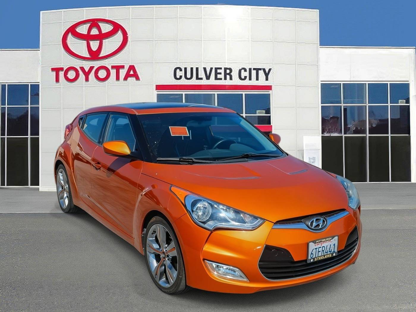 2012 Hyundai Veloster Base — Hatchback — 80,577 mi — Culver City, CA