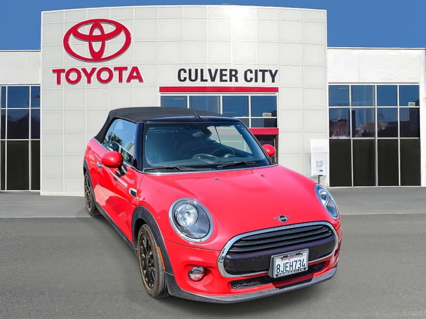 2019 MINI Convertible Cooper — Convertible — 26,914 mi — Culver City, CA
