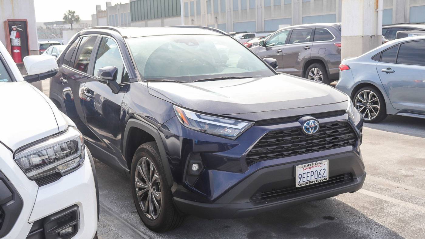 2023 Toyota RAV4 Hybrid XLE Premium — SUV — 8,442 mi — Culver City, CA